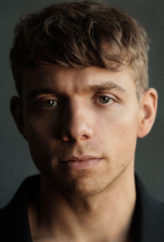 Сэм Бэйкер-Джонс